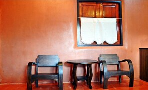 Standard Twin Room | Terrace/patio
