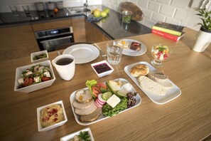 Kontinental frokost hver dag (mot et tillegg)