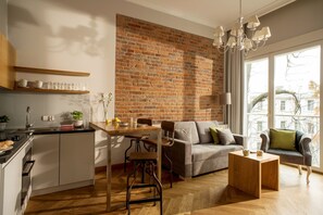 Deluxe Apartment, 1 Bedroom | Private kitchen - Belle Epoque Residence (Kraków)