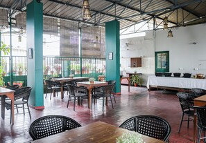 Indian cuisine - Hotel Vellara (Bengaluru)