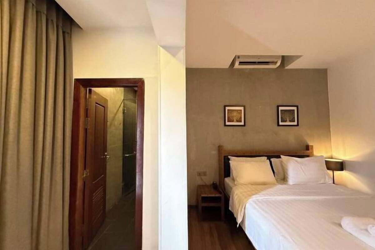 1 bedroom, pillow-top beds, in-room safe, desk