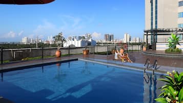 Outdoor pool, sun loungers