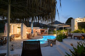 Poolside bar - Hotel Elsa (Skiathos)
