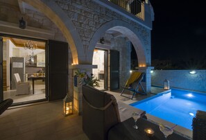 Superior villa, 2 slaapkamers, privézwembad (Christy) | Terras