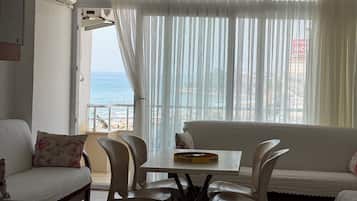 Apartment | 1 bedroom, desk, soundproofing, free WiFi