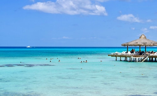 Apartaments at Cadaques Caribe