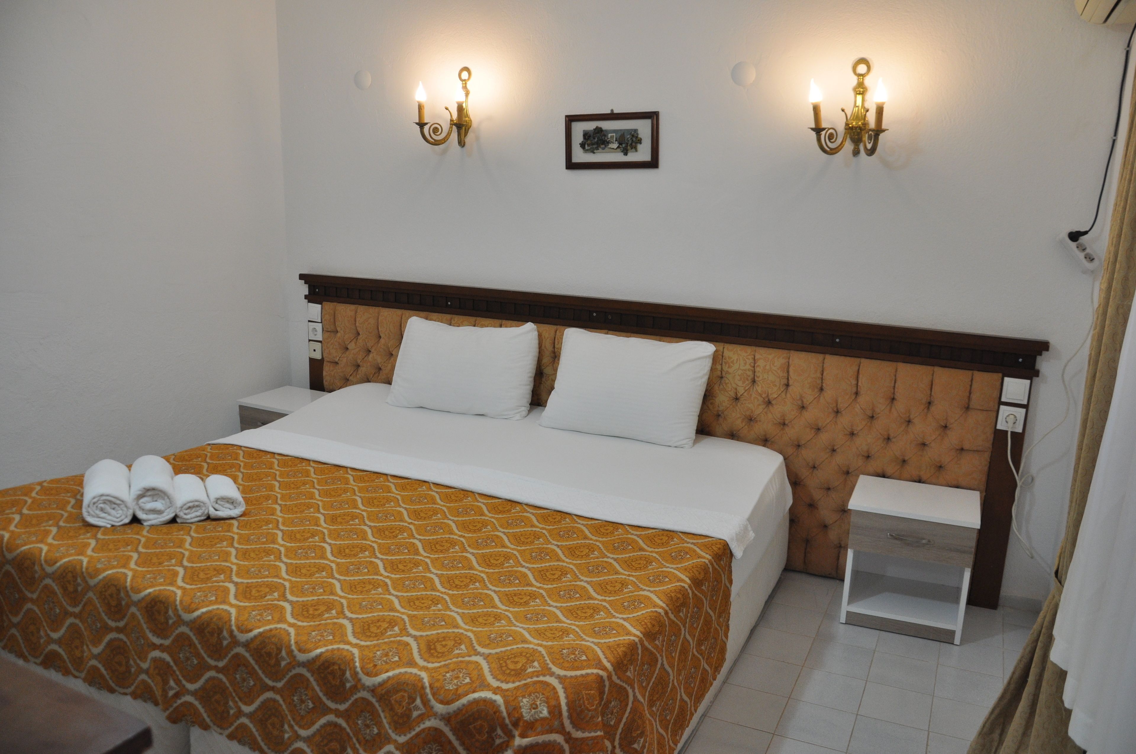 family double or twin room, 2 bedrooms, sea view | 1 bedroom, soundproofing, free wifi