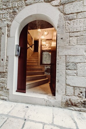 Entrada de la propiedad