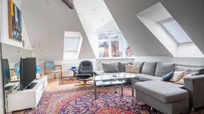 24-英寸LED 电视 （配备数码频道）、电视