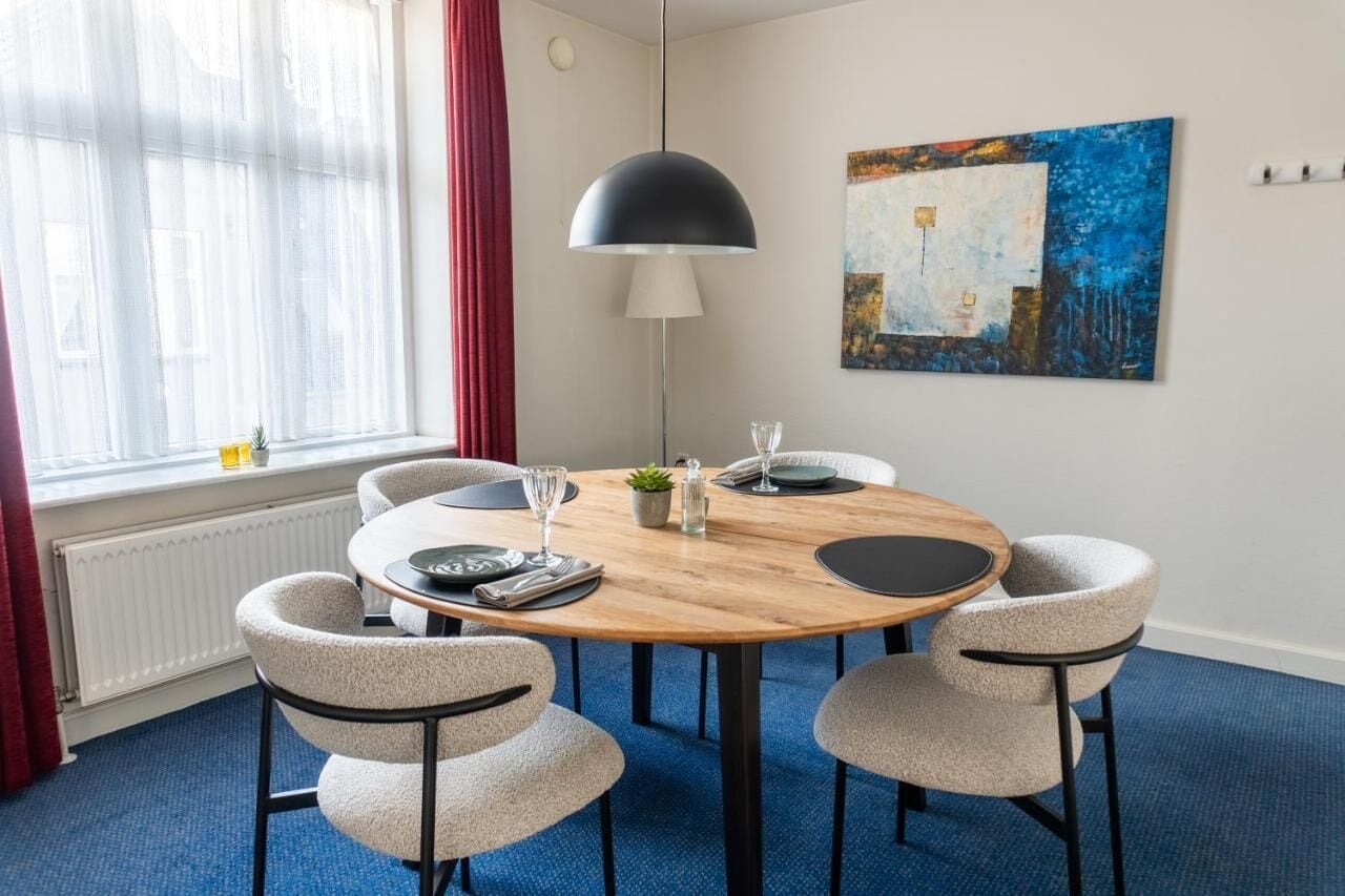 24-inch led tv with digital channels, tv