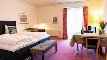 Deluxe Room, Sauna | 1 bedroom, hypo-allergenic bedding, down comforters, pillowtop beds