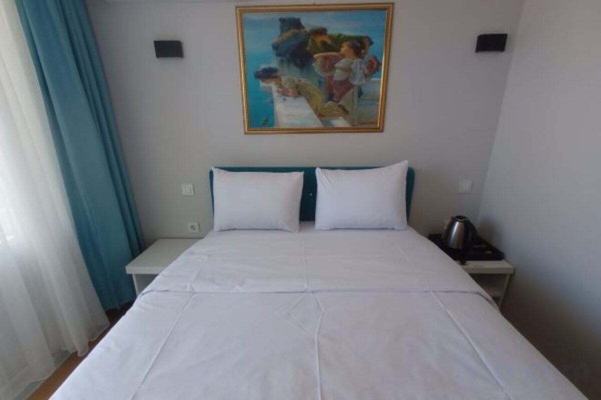 Premium bedding, minibar, desk, laptop workspace