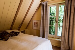 Nhà tiện nghi đơn giản, 2 phòng ngủ | 2 phòng ngủ, bàn ủi/dụng cụ ủi quần áo 