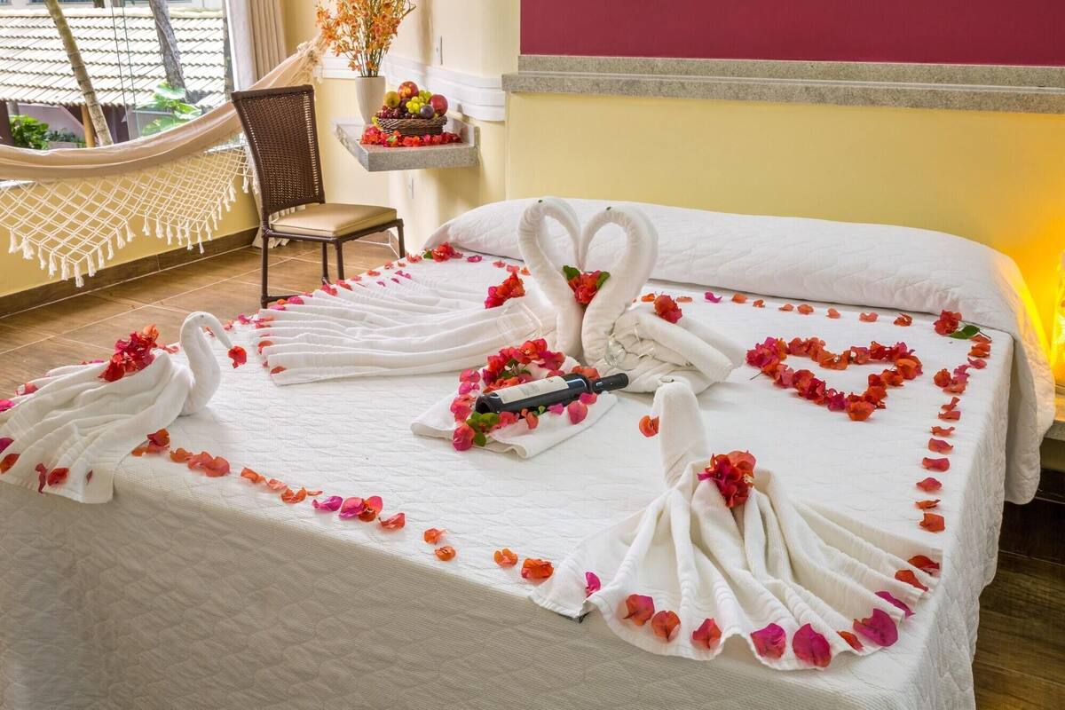Minibar, cribs (free), rollaway beds (surcharge), WiFi (free)