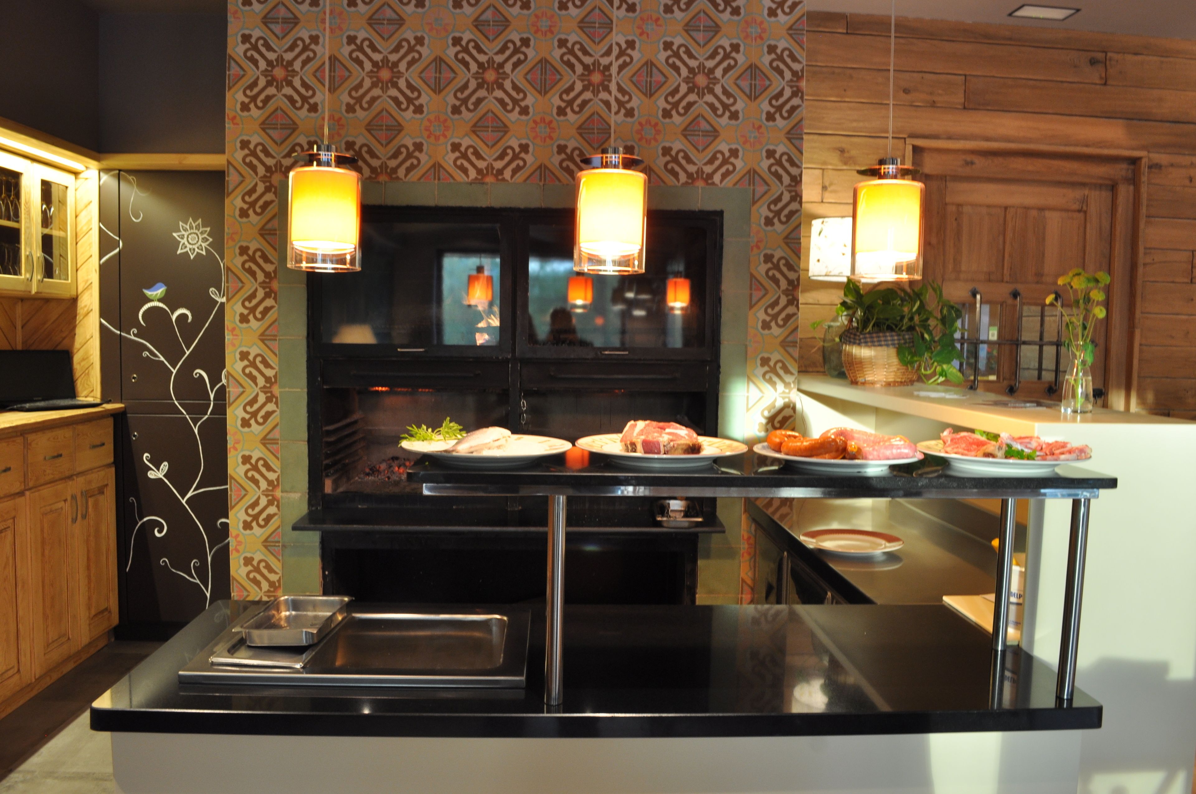 Se ofrece un desayuno bufé todos los días (por un coste adicional)