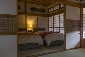 Japanese style house, AJISAI, Non-Smoking | In-room safe, soundproofing, free WiFi