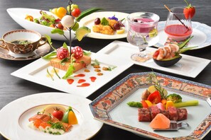 Japanese style house, AJISAI, Non-Smoking | Private kitchen | Fridge, microwave, oven, cookware/dishes/utensils - Bettei Himawari (Nikko)