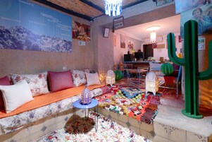 Sala de estar en el lobby