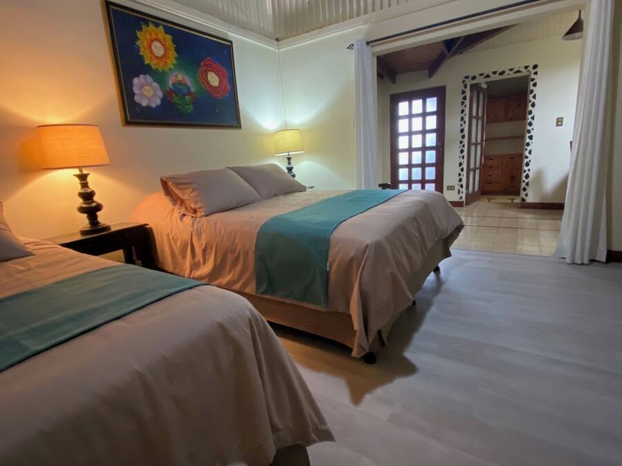 Phòng Suite phong cách cổ điển | 1 phòng ngủ, trang trí khác biệt