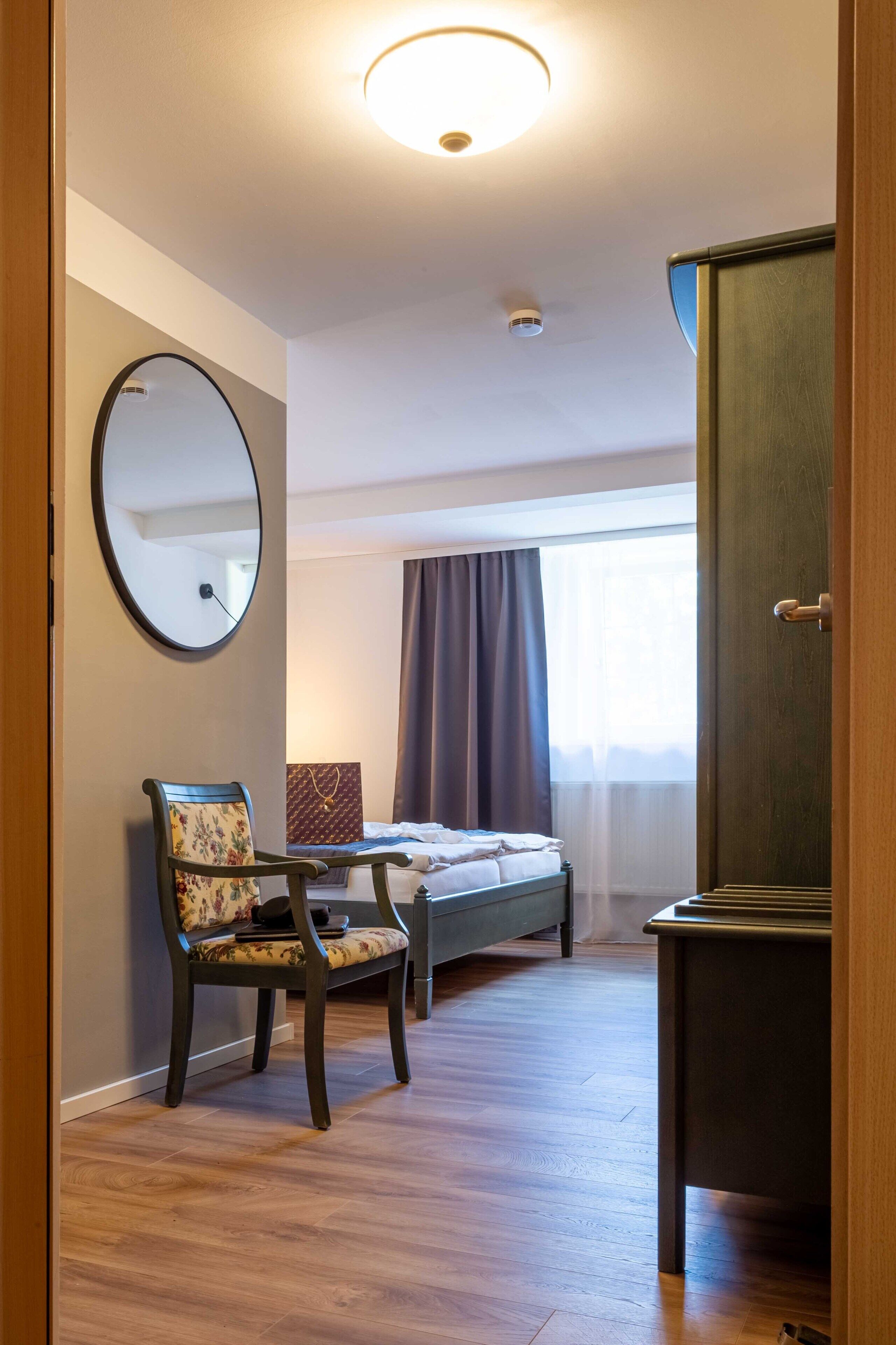 double room | 1 bedroom, hypo-allergenic bedding, down duvets, individually decorated