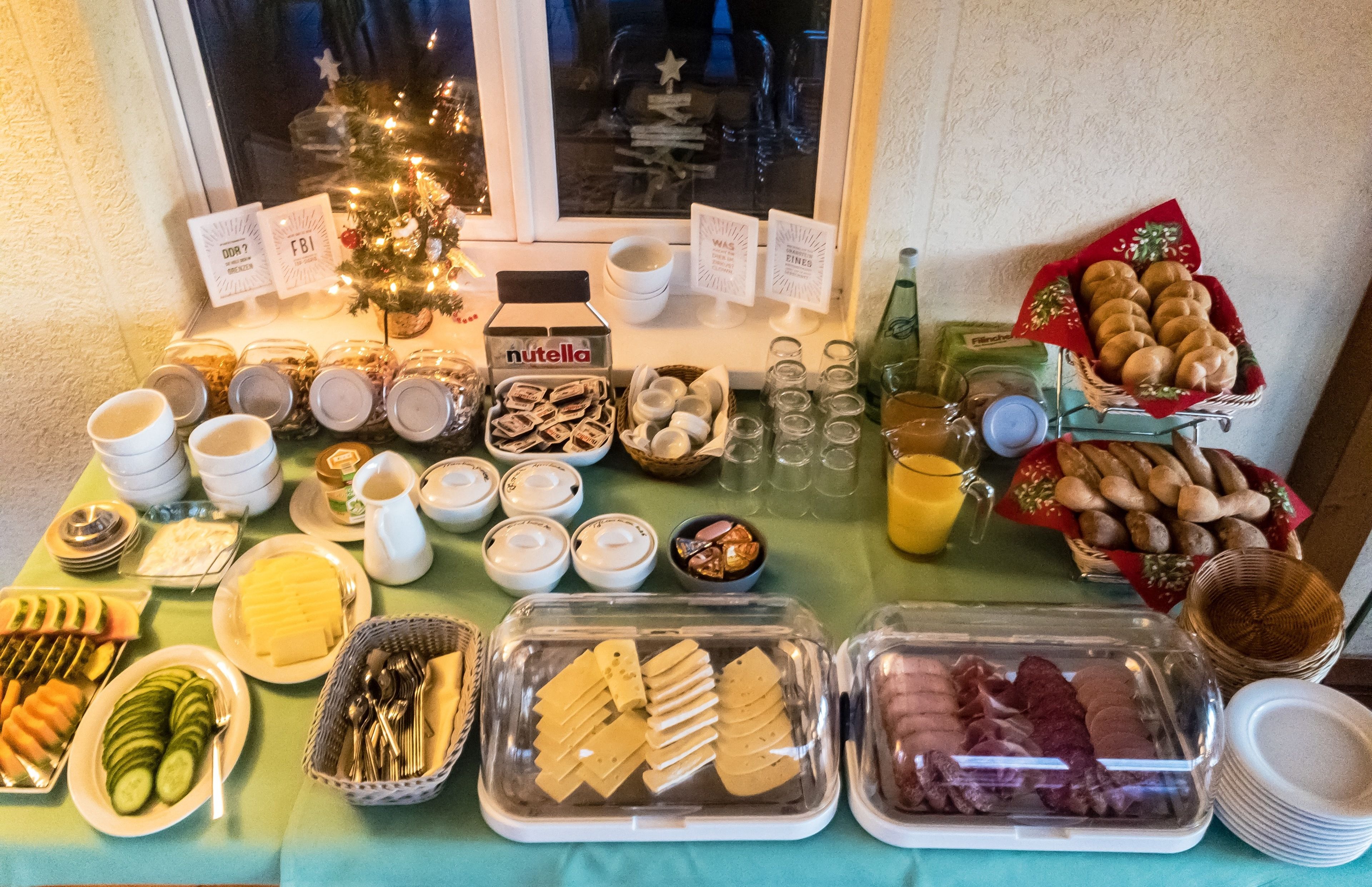 daily buffet breakfast (eur 9.00 per person)