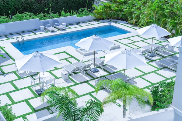 Outdoor pool - Mullins Grove Luxury Apartments (Mullins)