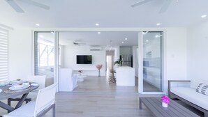 Unclassified image, 2 of 41, button - Mullins Grove Luxury Apartments (Mullins)