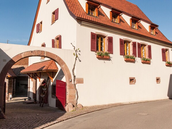 Exterior - La Maison D'emilie (Pfaffenheim)