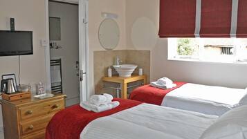 Classic Twin Room, Ensuite, Garden View (Room 3)