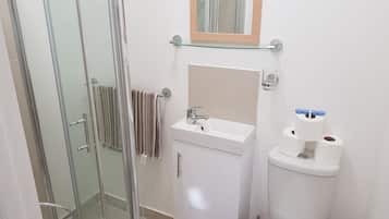 Premium Double Room, Ensuite, Garden View (Room 3) | WiFi
