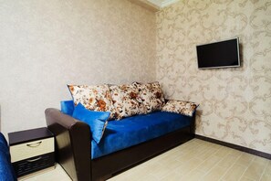 Kamar Twin Comfort | Area keluarga | TV