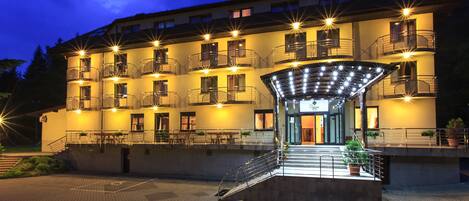 Front of property – evening/night