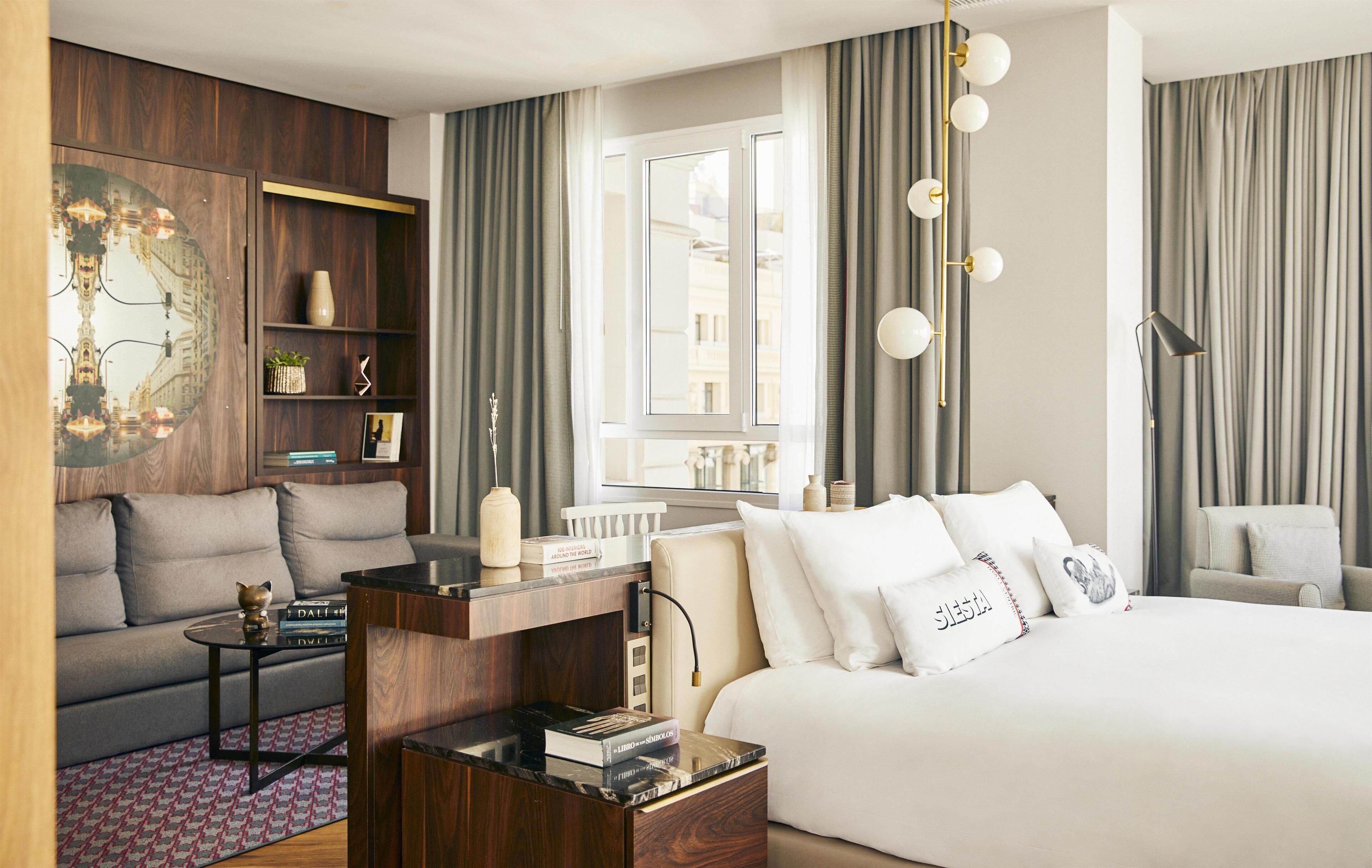 Suite ejecutiva, no fumadores | Ropa de cama de alta calidad, minibar, caja fuerte y escritorio