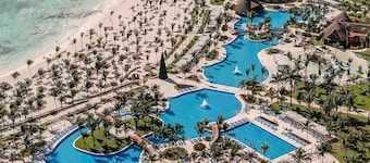 Barcelo Maya Colonial- All Inclusive
