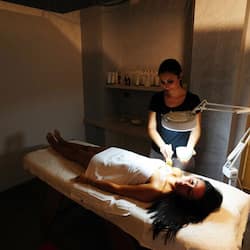 Couples treatment room(s), hot tub, steam room, Turkish bath/hammam