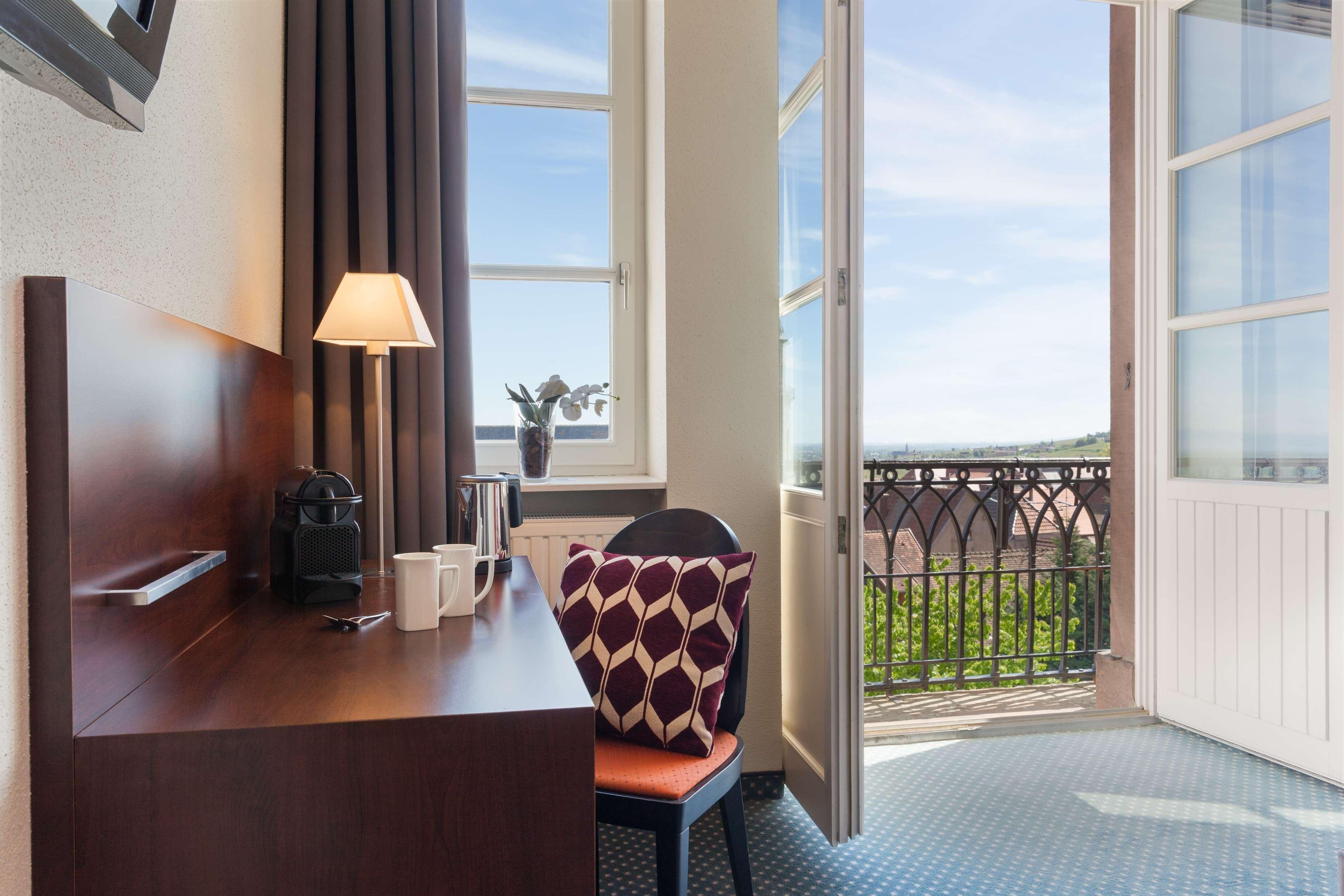 Iron/ironing board, WiFi