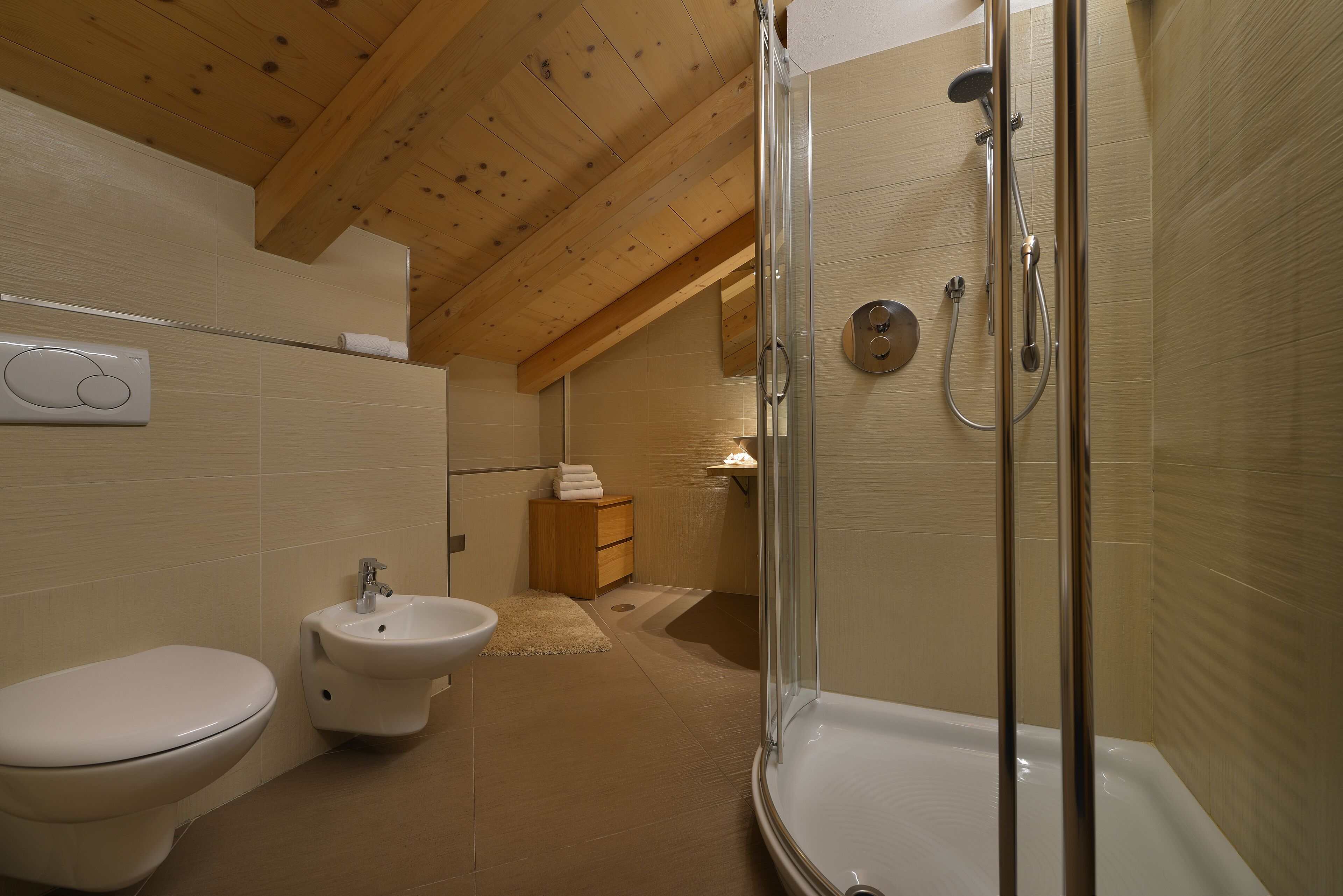 family room | bathroom | free toiletries, hair dryer, bidet, towels