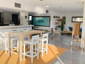 تناول الطعام