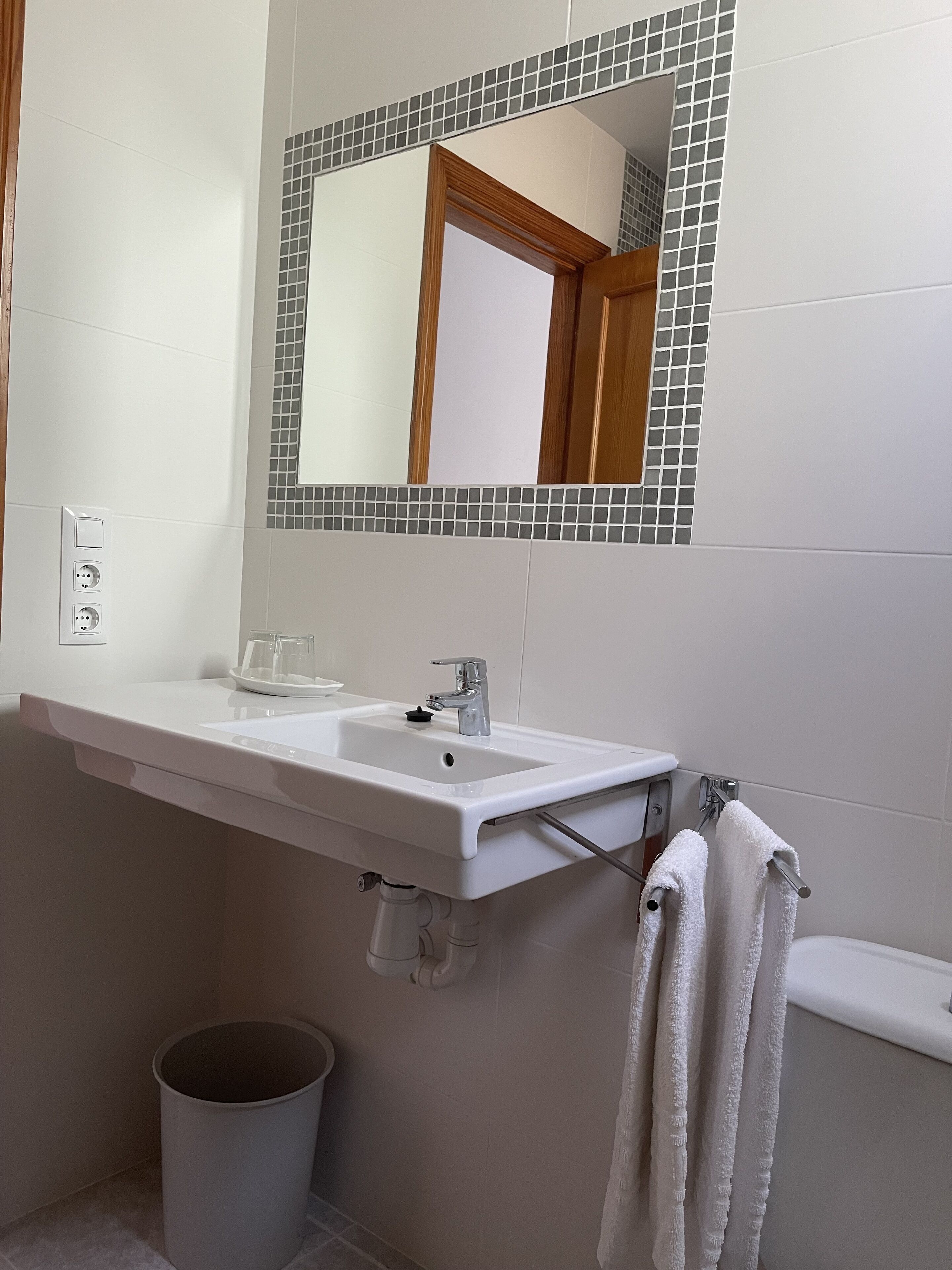 Photo - Hostal CAN GALLU