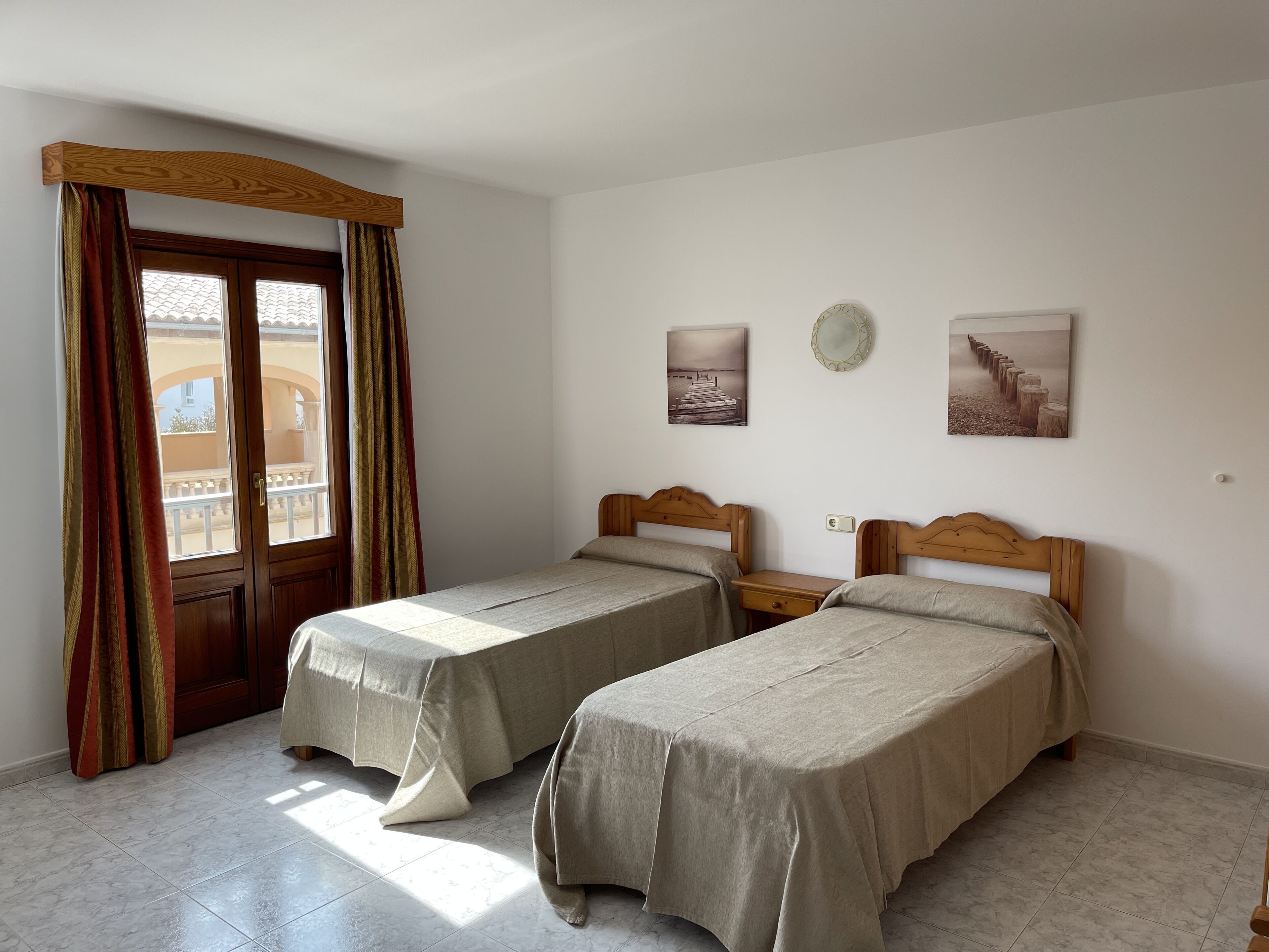 Photo - Hostal CAN GALLU