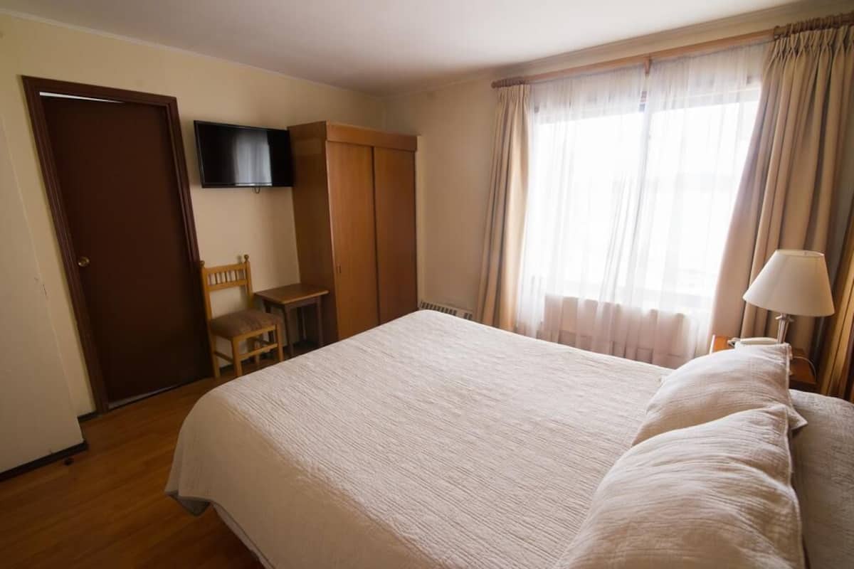 Standard Double Room, 1 Bedroom | In-room safe, individually decorated, individually furnished, bed sheets