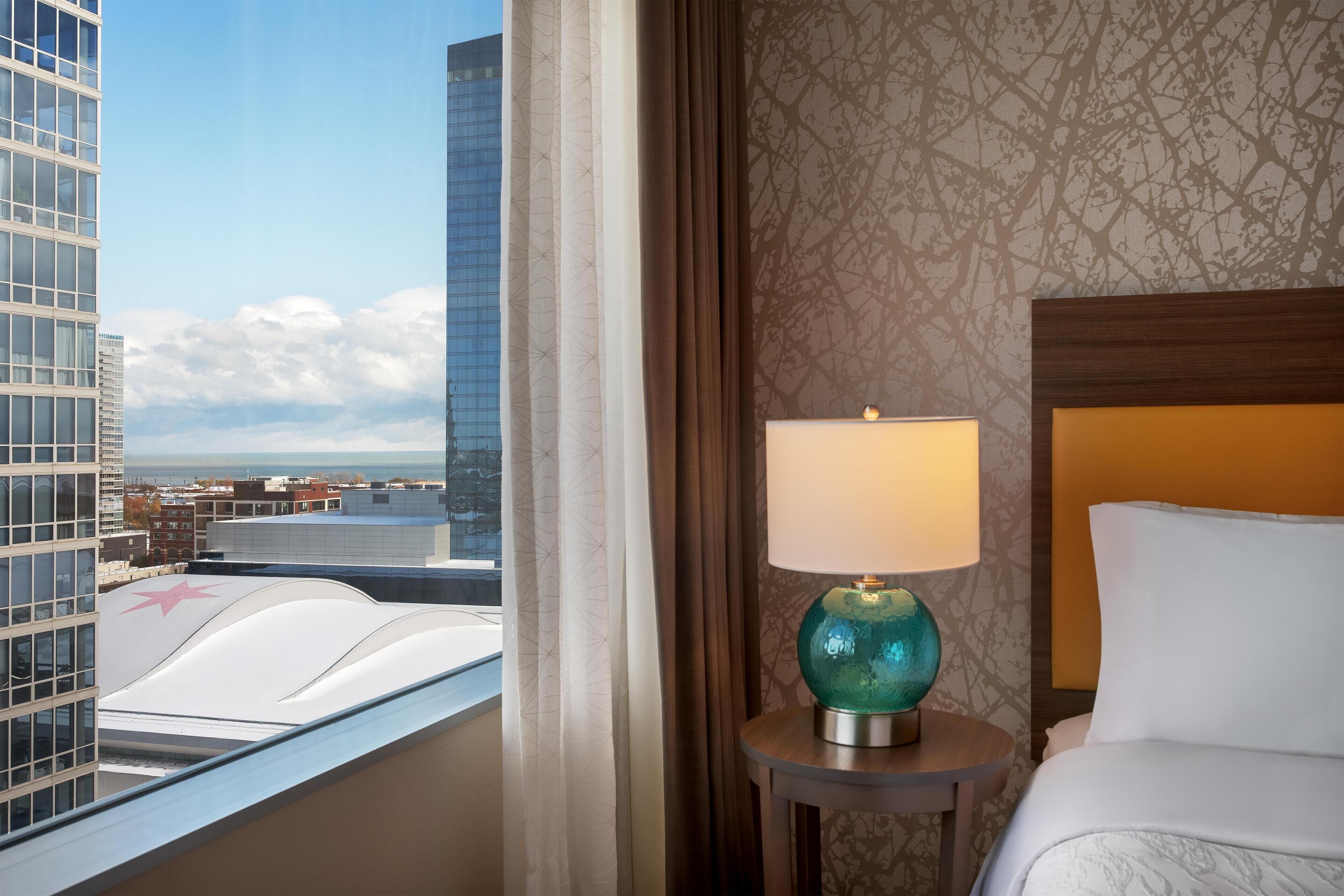 Habitación, 1 cama King size, vista al lago (High Floor) | Vista desde la habitación