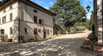 Fachada da propriedade
