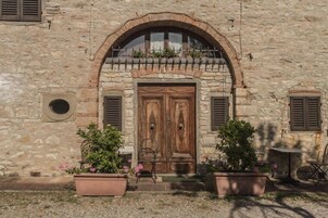 Entrada de la propiedad