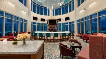 Breakfast and lunch served