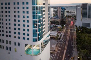 Exterior - Embassy Suites by Hilton Sarasota, FL (Sarasota)