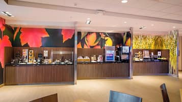 Free daily buffet breakfast