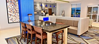 Holiday Inn Express & Suites Perryville by IHG