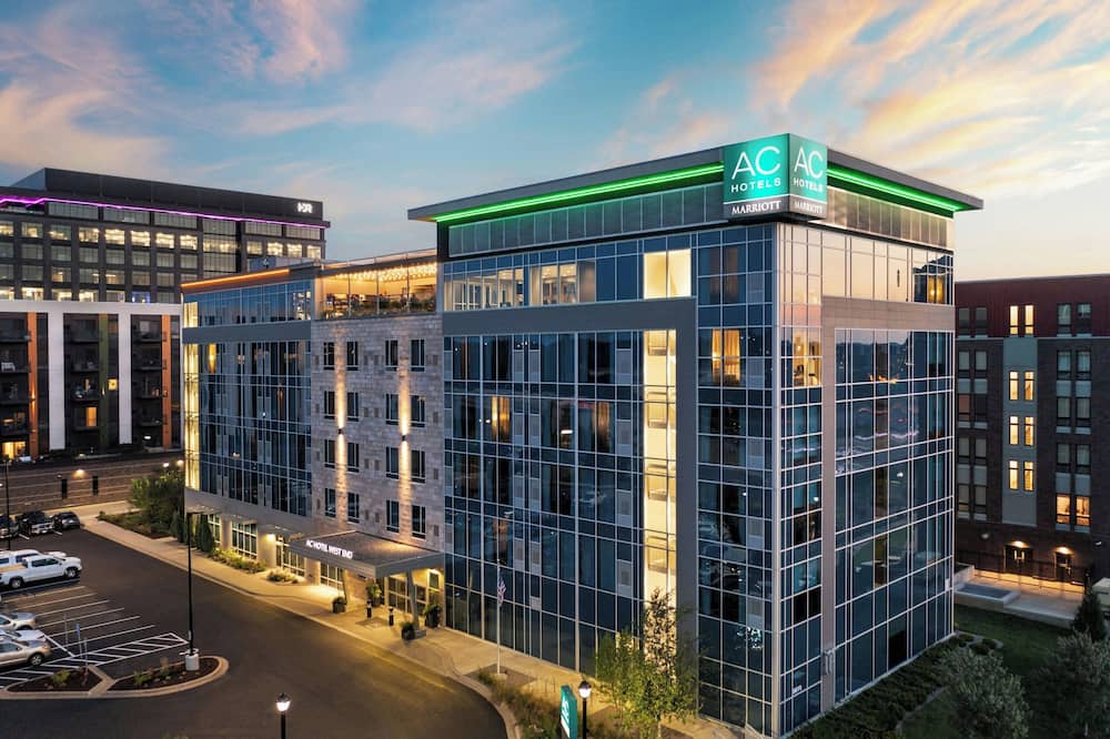 AC Hotel by Marriott Minneapolis West End