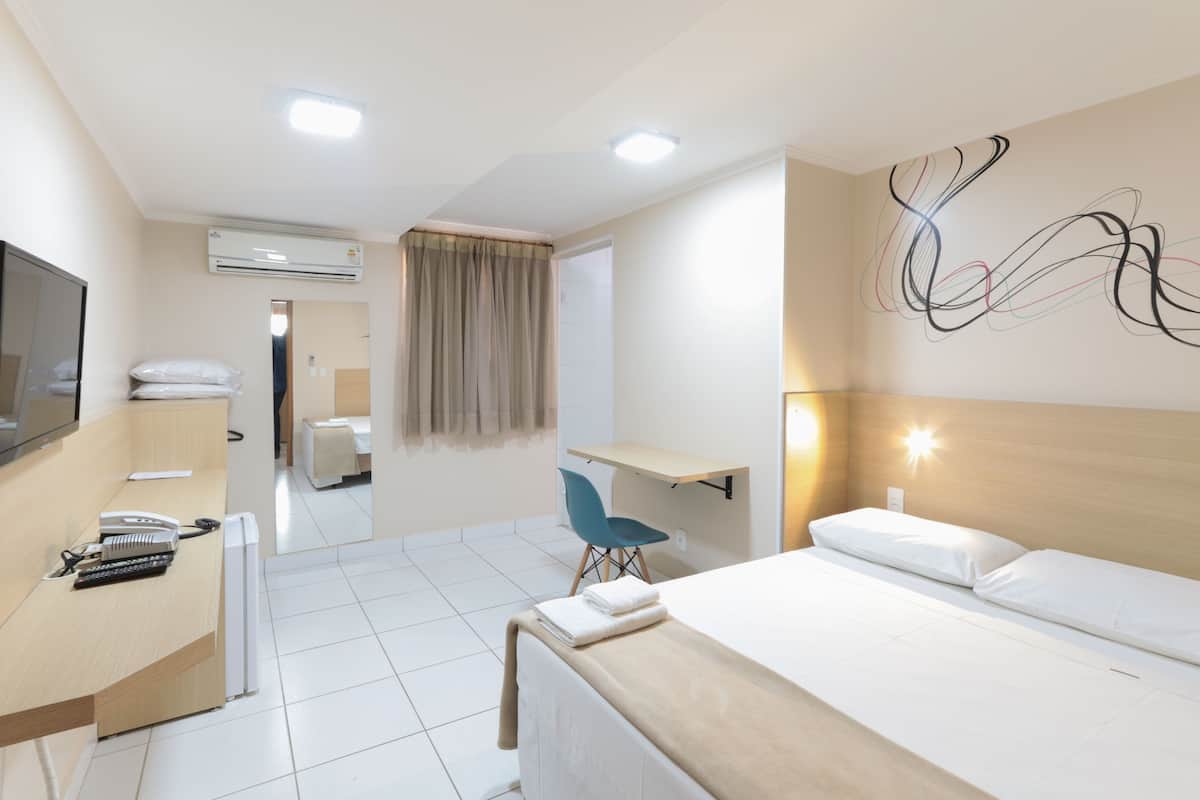 Chambre Double Supérieure, 1 lit double